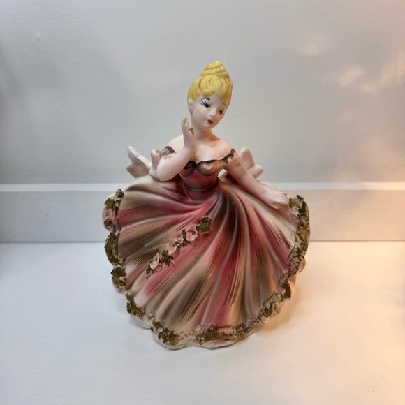 Vintage Other - vintage ceramic figurine of a lady in a ball gown vanity storage